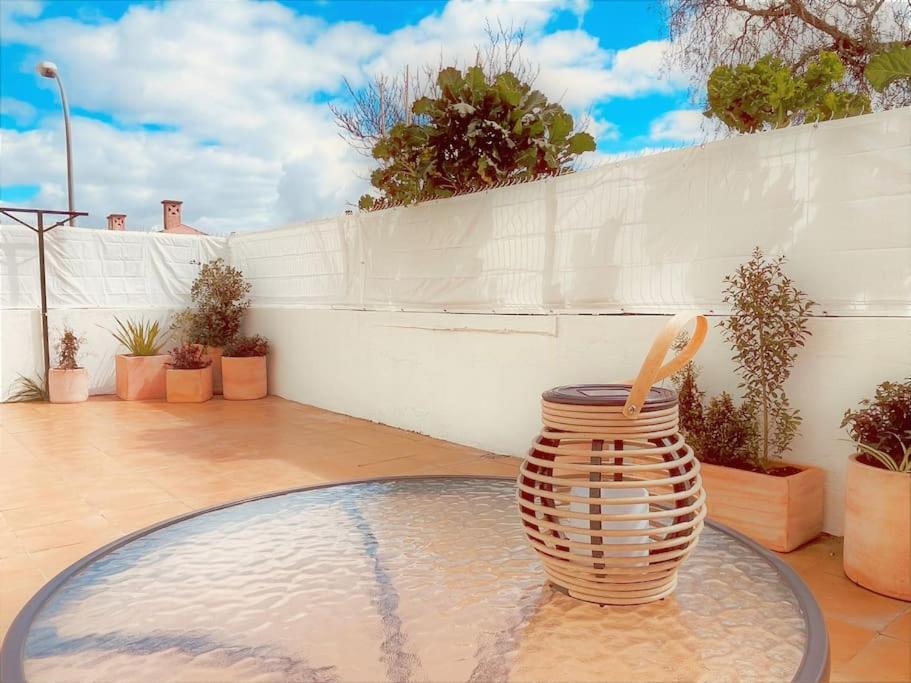 Cozy Apartment With Private Courtyard Barcarena Ngoại thất bức ảnh